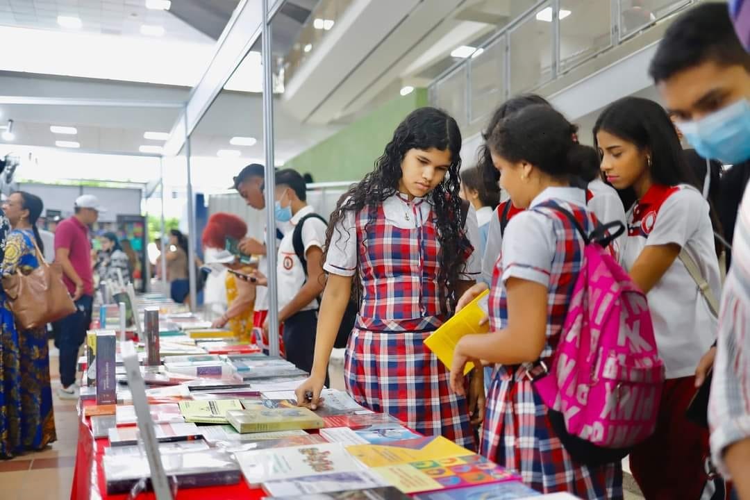 La Feria Internacional del Libro, las Artes y la Cultura de Santa Marta tuvo una gran acogida por samarios y turistas.