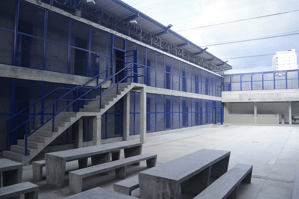 Esta construcción de infraestructura carcelaria maximizará la operatividad del cuerpo de custodia y vigilancia de este establecimiento.