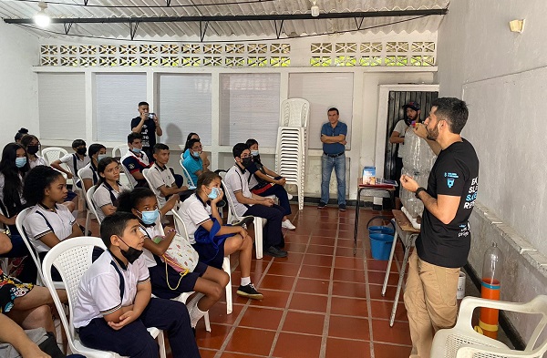 La iniciativa cuenta con el apoyo de un emprendimiento social dedicado al desarrollo de este tipo de dispositivos con impacto social.