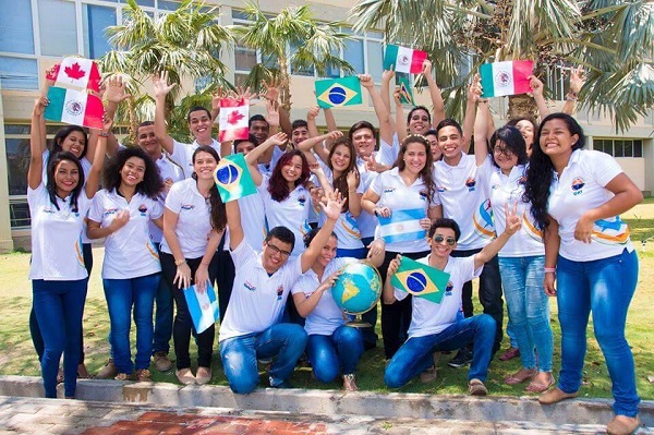 Se habilitaron cerca de 80 cupos para estudiantes de cuarto semestre en adelante pertenecientes a tres grupos objetivos.