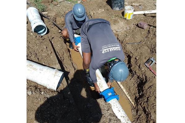 Instalación de equipo de bombeo con capacidad de 10 a 20 caballos de fuerza. 