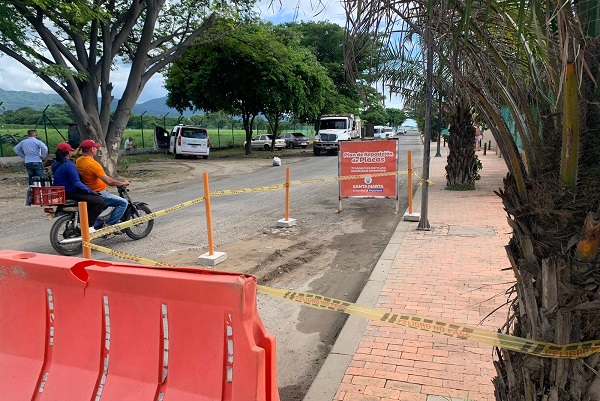 Obra de recuperación de la vía al aeropuerto mejorará el flujo vehicular en los I Juegos Centroamericanos y del Caribe de Mar y Playa.
