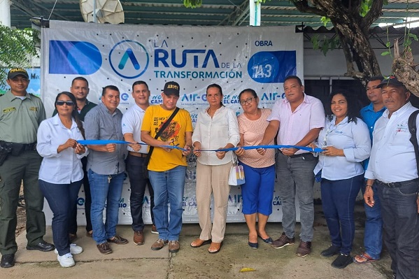 Momento en el que se da apertura al proyecto electrónico en Fundación. 