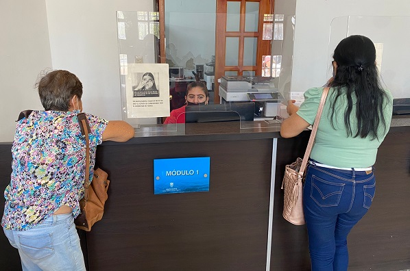 Los tramites que se pueden realizar con la Secretaria de Hacienda son pagos de impuesto predial, comercio, comparendos convencionales y de foto multas. 