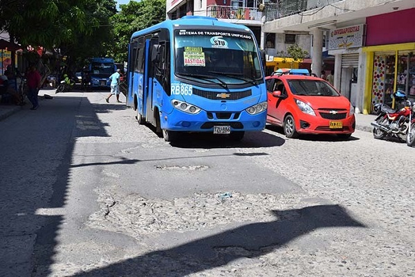 La Alcaldía  insiste en darle continuación a la restricción de vehículos, que no sean prestadores de algún servicio en la avenida Campo Serrano.