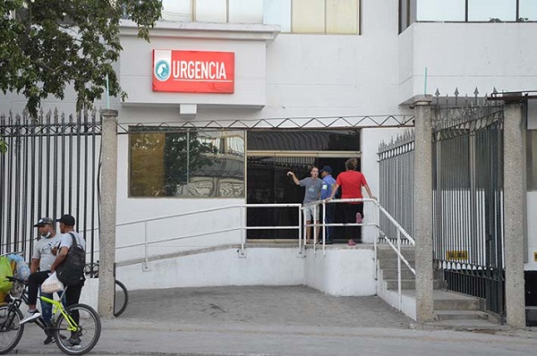 Clinica Mar Caribe, involucrada en posible negligencia, por falta de atención  a menor de edad. 