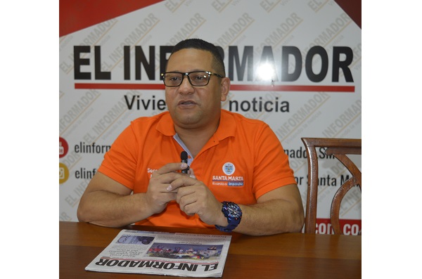 El secretario Edson Manjarrés, dijo que los contribuyentes que consideren que el aumento de su impuesto predial no es el correcto para su predio pueden realizar sus solicitudes y recibirán solución en la oficina de atención al contribuyente.