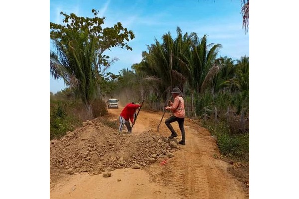 Aspecto de las obras que se están desarrollando para la mejora de la movilidad en este municipio. 