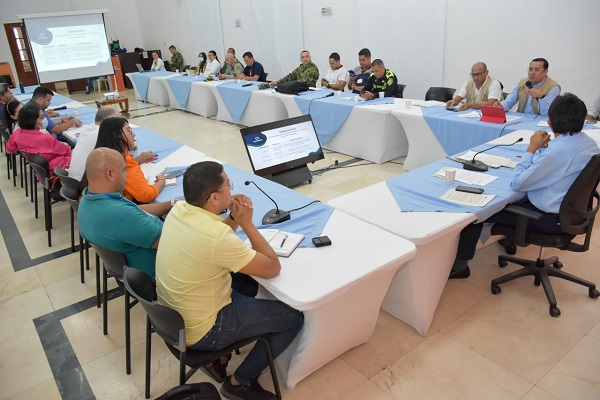 Durante la sesión el Comité socializó los 15 nuevos puestos de votación que se crearon en las tres localidades del Distrito y su zona rural.