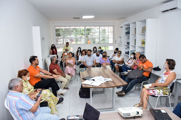 La Secretaría de Educación, orienta y coordina con los integrantes del Comité Distrital de Convivencia Escolar para atender las solicitudes de las comunidades educativas. 