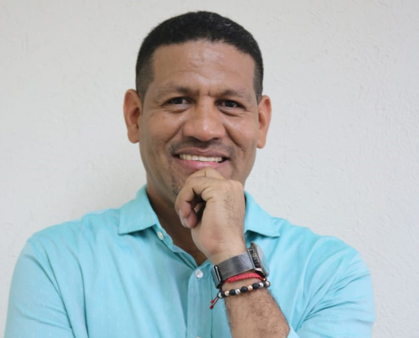 Jaris González