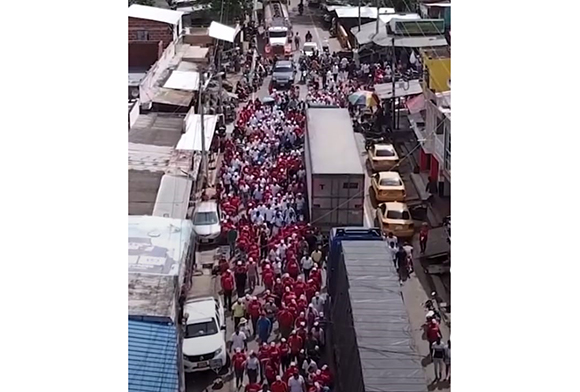 Mas de 1 mil personas asistieron a la caravana que María Paola encabezó por las calles del municipio para el lanzamiento del grupo significativo de ciudadanos “Firme con el Progreso”.