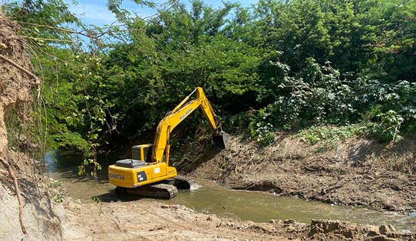Este primer frente también contempla la construcción de una estructura de disipación de energía cuya finalidad es evitar procesos de socavación en el punto de descarga de las aguas provenientes de la quebrada.