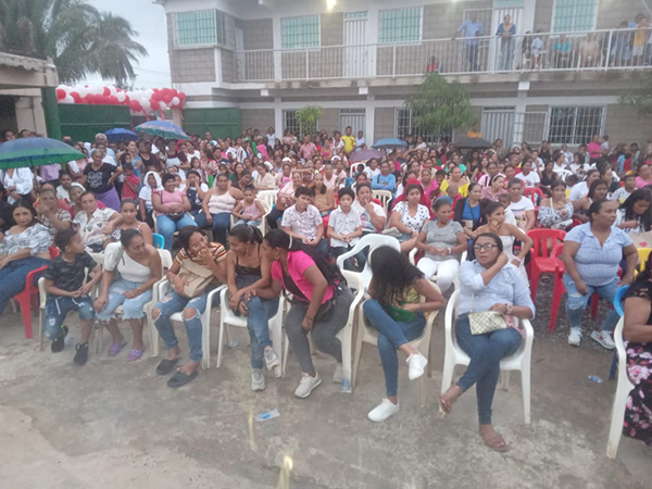 . La gran alianza por el “Progreso de Ariguaní” se oficializó en el evento de conmemoración del mes de las Madres al que asistieron más de 600 mujeres del municipio.