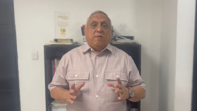 Secretario de Educación, Antonio Peralta.
