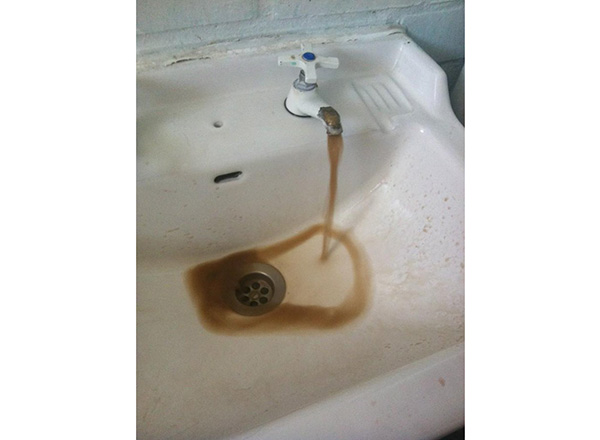 La comunidad del municipio de Chibolo pide la intervención de las autoridades para se garantice el servicio de agua potable.