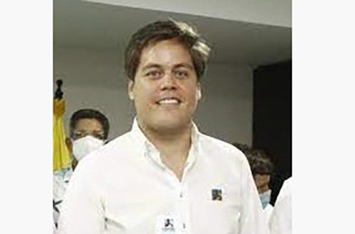 Luis Eduardo Vives González.