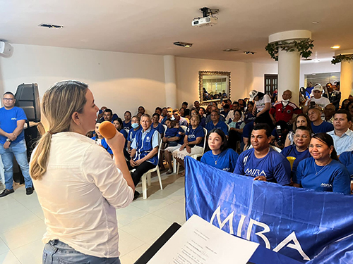 El partido Mira le ofreció su respaldo en todo el departamento a la candidata a la gobernación Mallath Martínez.