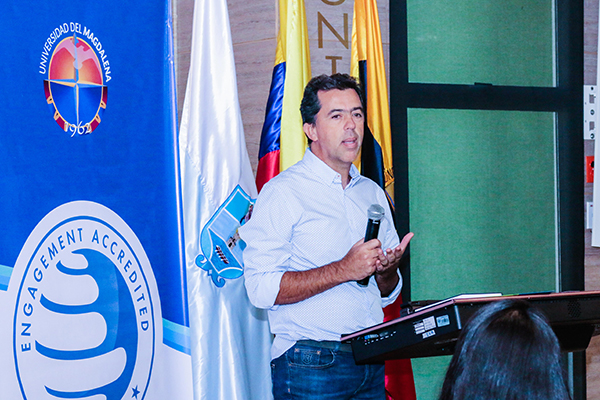 El empresario exalta la labor del Rector Pablo Vera y espera trabajar de la mano con la Universidad para seguir transformando el territorio.