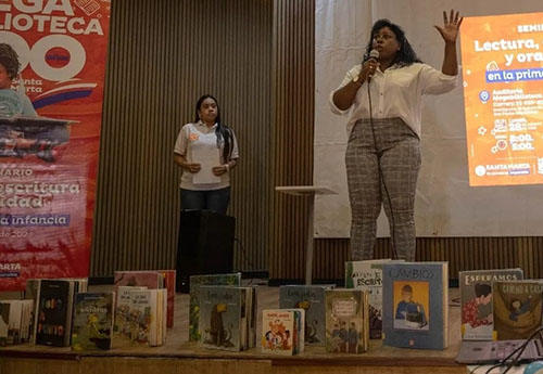 Durante el seminario, dejaron claro que la “Megabiblioteca 500 años” está en el camino correcto para seguir impulsando la excelencia educativa. Durante el seminario, dejaron claro que la “Megabiblioteca 500 años” está en el camino correcto para seguir impulsando la excelencia educativa.