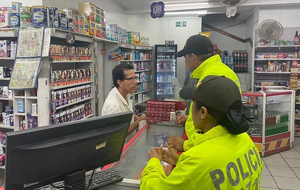 Se hizo visible la presencia de los grupos especiales como Sijín, Sipol y Goes, entre otras especialidades de la entidad policial que ejecutan acciones para promover la seguridad en el comercio.