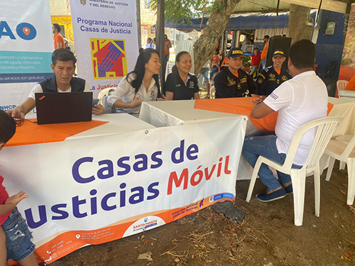 Entre los servicios más requeridos por la población se encuentra el de la obtención por primera vez de la cédula de ciudadanía, orientación sobre el proceso para tramitar la cédula virtual.