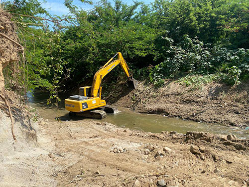 : Estas obras ambientales  en  el  Distrito, se  ejecutarán  con  recursos de crédito obtenidos de la banca comercial, los cuales serán cubiertos con recursos propios de la entidad.