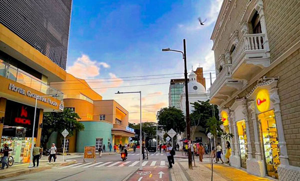  La Avenida Campo Serrano no es solo una vía renovada, sino un símbolo de progreso y promesa de un futuro más brillante para la ciudad.