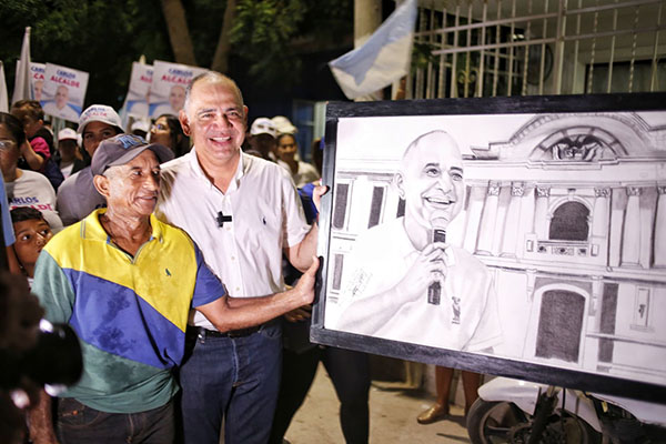 Carlos Pinedo, es el candidato a la alcaldía de Santa Marta, que representa la transformación que requiere el Distrito y por eso cuenta con el respaldo de las mayorías.