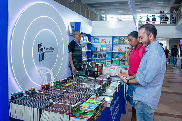 Cerca de 7 mil libros se vendieron y un total de 120 eventos que se cumplieron con un masivo público.