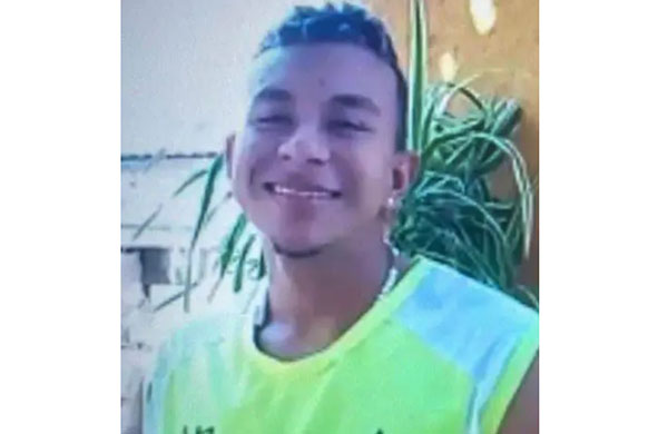 El cadáver de Andrés Felipe Romero Meza fue llevado a la morgue de la ciudad.