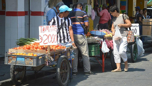 El trabajo informal representa el mayor porcentaje en los niveles de empleabilidad en Santa Marta, entendiendo esto como que, en la ciudad, la oferta de empleo formal es muy reducida y por esto las personas recurren a la actividad del ‘rebusque’.  Estos bloqueos no solo representan un desafío económico, sino que también han impactado en la percepción de estabilidad y confianza en la región, afectando su atractivo para inversores y turistas. E