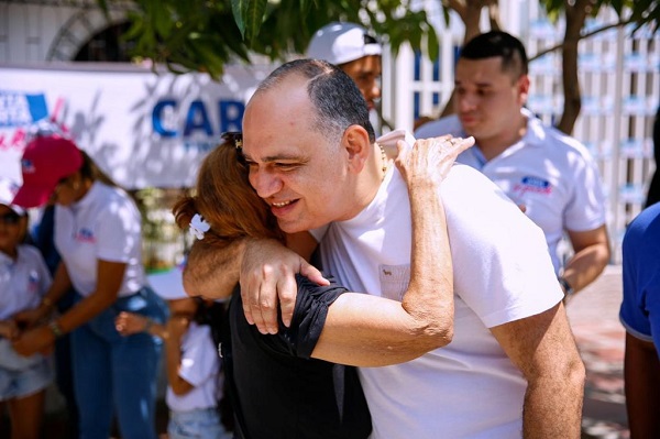 Carlos Pinedo, alcalde electo del Distrito de Santa Marta. 