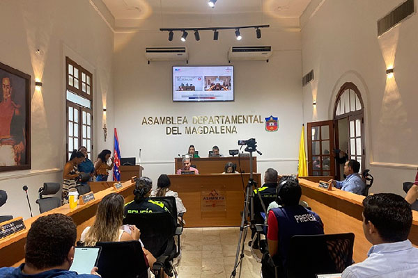 La sesión de la Asamblea del Magdalena se reanudará el jueves 18 de enero en su horario habitual, después de que se distribuya y apruebe el acta de la sesión anterior, tal como fue acordado por los integrantes de la asamblea departamental.