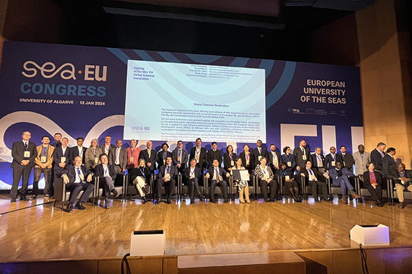 Al ser miembro patrono del Campus de Excelencia Internacional del Mar, la Universidad del Magdalena fue una de las instituciones invitadas al congreso internacional  que tuvo lugar en Faro, Portugal.
