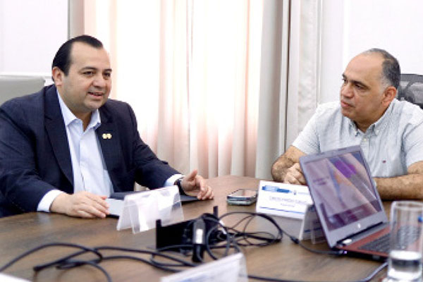 El Alcalde Carlos Pinedo agradeció el espacio abierto por la Comisión Interamericana de Derechos Humanos y su disposición por colaborar con la ciudad. 