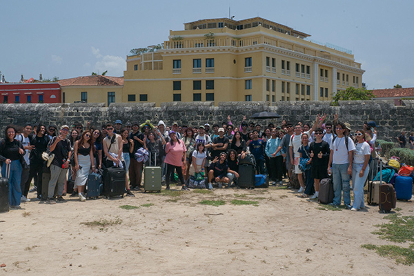 Estudiantes del Programa de Cine y Audiovisuales de Unimagdalena presentes en el Festival Internacional de Cine de Cartagena de Indias.