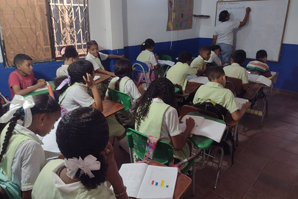 En la visita de EL INFORMADOR, se pudo establecer que la institución cumple con los requisitos para prestar el servicio educativo. En la visita de EL INFORMADOR, se pudo establecer que la institución cumple con los requisitos para prestar el servicio educativo.