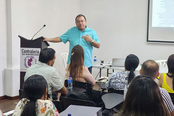 El Contralor General del Magdalena se reunió con los Gerentes de Hospitales de la Red Púbica Departamental