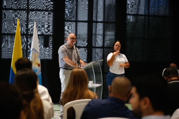 Carlos Pinedo Cuello, alcalde de Santa Marta, en su intervención en el Concejo de Política Social.