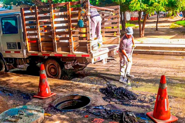 La Essmar entregó un parte de tranquilidad a la comunidad y los invito a no arrojar basuras en los sistemas de alcantarillado. 