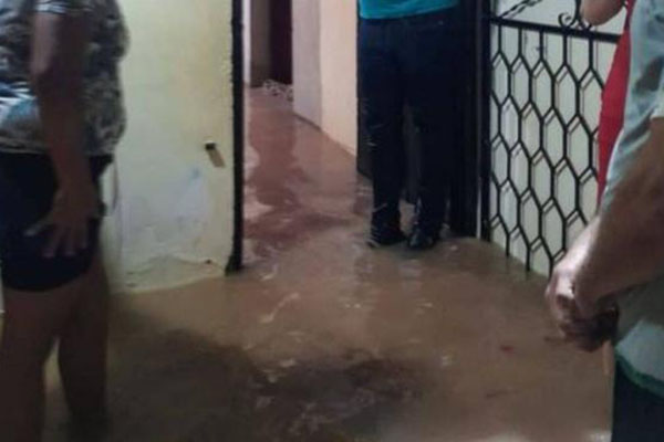 Los residentes exigen una respuesta inmediata y efectiva para atender esta problemática recurrente que pone en riesgo sus vidas y sus hogares.