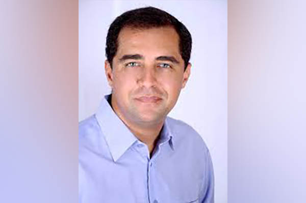 José Luis Pinedo Campo, creador de la Ley 2058 en la que se vincula a la Nación con la celebración de los 500 años.