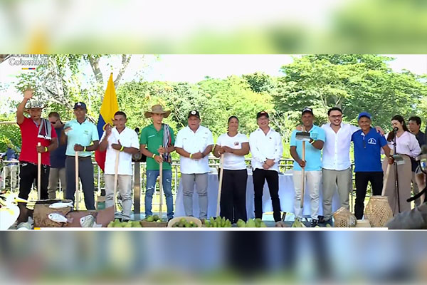 Los predios productivos entregados serán utilizados en ganadería y cultivos de maíz, yuca, ahuyama, arroz secano y plátano, entre otros productos.
