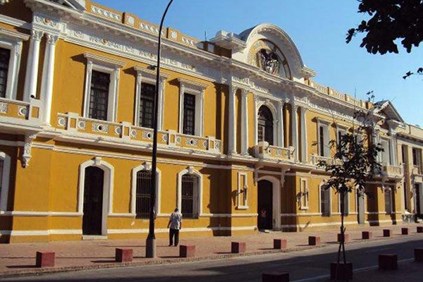 La Oficina de Asuntos Disciplinarios de la Alcaldía no encontró elementos probatorios en contra de los directores por lo que fueron absueltos. 