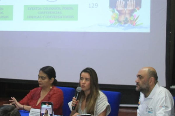 El Vicerrector de Investigación de la Unimagdalena, Jorge Elías Caro, Ibeth Noriega Herazo, directora de Proyección Cultural de la Unimagdalena, Angelica Cortés Martínez, Coordinadora de Procesos de Edición Editorial.