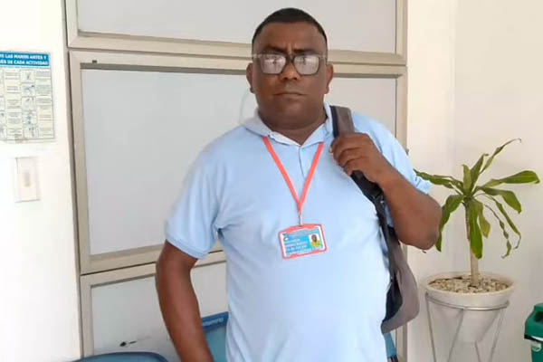 Idelfonso Orozco, presidente de la Veeduría de Santa Marta aseguró que interpondrá las denuncias en las entidades pertinentes debido a que ninguna institución puede cerrar las puertas a una inspección ciudadana. Idelfonso Orozco, presidente de la Veeduría de Santa Marta aseguró que interpondrá las denuncias en las entidades pertinentes debido a que ninguna institución puede cerrar las puertas a una inspección ciudadana.