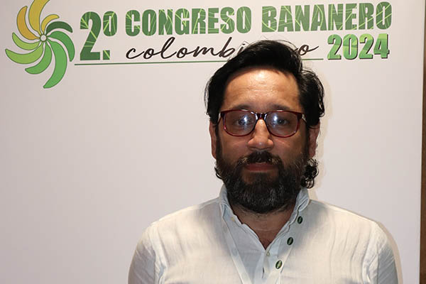  Carlos Pinilla gerente general de la empresa dedicada a la comercialización internacional de banano, Banasan.