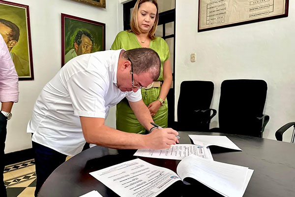Alberto Mario Garzón Wilches, Contralor del departamento del Magdalena.