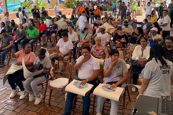 A futuro, el Ministerio proyecta que la infraestructura digital será fundamental para fomentar el desarrollo económico en la región, permitiendo que las empresas y emprendedores locales adopten herramientas digitales que mejoren su competitividad y eficiencia.